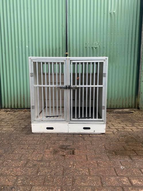 Autokennel, Dieren en Toebehoren, Hondenhokken, Zo goed als nieuw, Minder dan 65 cm, Ophalen