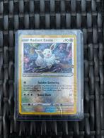 Pokemon Kaart - Radiant Eevee, Hobby en Vrije tijd, Verzamelkaartspellen | Pokémon, Ophalen of Verzenden, Zo goed als nieuw, Losse kaart