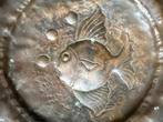 Bronzen Art Deco schotel met vis, gesigneerd, Antiek en Kunst, Ophalen of Verzenden, Brons