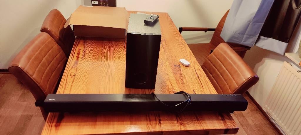 LG soundbar - LAS350B, Audio, Tv en Foto, Soundbars, Ophalen, Bluetooth, Gebruikt