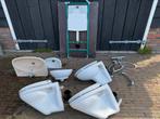 Sanitair, 3 WC’s, 3 Wastafels, WC Inbouwreservoir, Mengkraan, Ophalen of Verzenden, Gebruikt