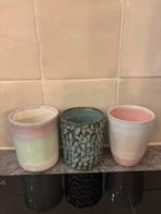 3 leuke handgemaakte koffie kopjes, Ophalen of Verzenden, Zo goed als nieuw, Overige stijlen, Kop(pen) en/of Schotel(s)