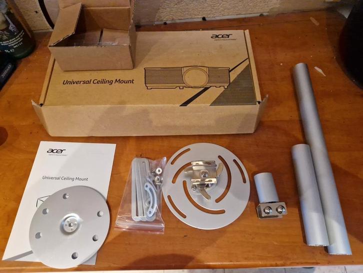 Nieuwe Universele Beamer Plafondbeugel, Audio, Tv en Foto, Beamer-accessoires, Nieuw, Beamerbeugel, Ophalen of Verzenden