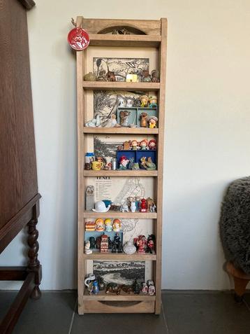 81 letterbak miniaturen, beeldjes, figuurtjes, items beschikbaar voor biedingen