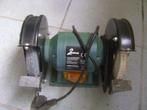 slijpmachine, Doe-het-zelf en Verbouw, Gereedschap | Slijpmachines, Ophalen, Gebruikt, Minder dan 700 watt, Werkbankslijpmachine