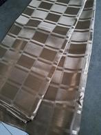 ** 2 Mooie soepelvallende bronskleurige tafelkleden, Ophalen of Verzenden, Zo goed als nieuw