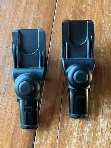 Adapters voor autostoel of kinderwagen beschikbaar voor biedingen