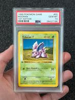 Pokémon PSA 10 1st edition Nidoran #55 Base set, Hobby en Vrije tijd, Verzamelkaartspellen | Pokémon, Ophalen of Verzenden, Zo goed als nieuw