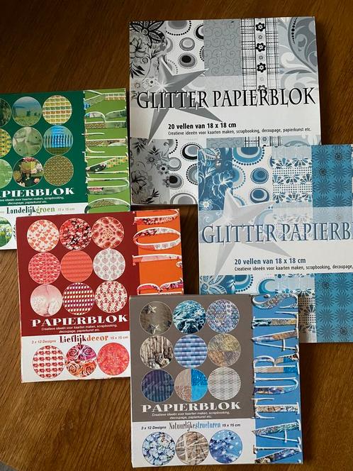 Verschillende boekjes met gekleurde papier soorten, Hobby en Vrije tijd, Kaarten | Zelf maken, Nieuw, Overige typen, Overige thema's
