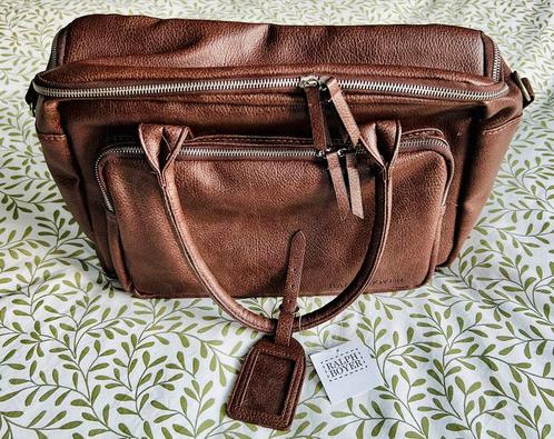 Nieuwe ‘Ralph Boyer’ Luiertas, bruin leder-look, zie details, Kinderen en Baby's, Luiertassen, Nieuw, Ophalen of Verzenden