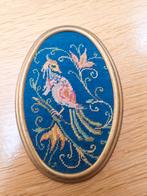petit point _ hand-geborduurd schilderijtje, Ophalen
