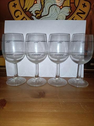 4 irish coffee glazen likeur enz leuk voor de kersttafel beschikbaar voor biedingen