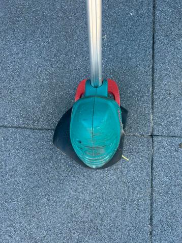 Bosch kantenknipper, in goede staat beschikbaar voor biedingen
