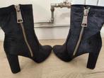 Nikkie enkel laarzen 38, Kleding | Dames, Schoenen, Zwart, Lage of Enkellaarzen, Ophalen of Verzenden, Zo goed als nieuw