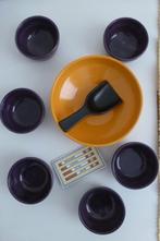 Fondue schaaltjes sauzen dipsaus slakom geel paars NIEUW, Witgoed en Apparatuur, Fonduesets, Ophalen, Nieuw, Keramisch, Fondue-accessoires