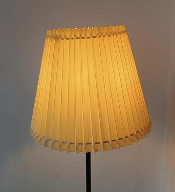 Staande lamp - Vloerlamp beschikbaar voor biedingen