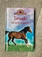 Tornado het snelle renpaard - Pippa Funnell, Boeken, Ophalen of Verzenden, Zo goed als nieuw, Fictie algemeen