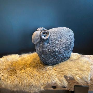 Te koop: Prachtige decoratieve schapen van Countryfield beschikbaar voor biedingen