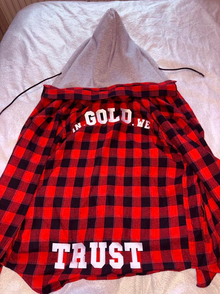 In Gold We Trust Vest - Maat M, Kleding | Heren, Overhemden, Zo goed als nieuw, Halswijdte 39/40 (M), Rood, Ophalen of Verzenden