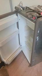 Caravan koelkast met wiel uitsparing, Minder dan 75 liter, Ophalen, Gebruikt, Met vriesvak
