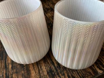 Set 2 grote windlichten vazen glas parelmoer beschikbaar voor biedingen