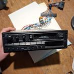 Philips autoradio met casettedeck, Auto diversen, Ophalen of Verzenden, Zo goed als nieuw