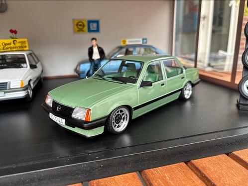 MCG Opel Ascona C1 sedan groen 1:18 | ATS Classic |, Hobby en Vrije tijd, Modelauto's | 1:18, Nieuw, Auto, Overige merken, Ophalen of Verzenden