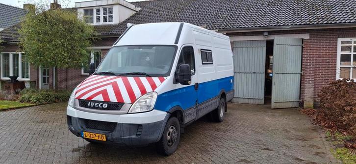 Iveco Daily Buscamper - 5 persoons 3 liter 145pk bwjr 2010, Caravans en Kamperen, Campers, Particulier, tot en met 2, Buscamper of Camperbus