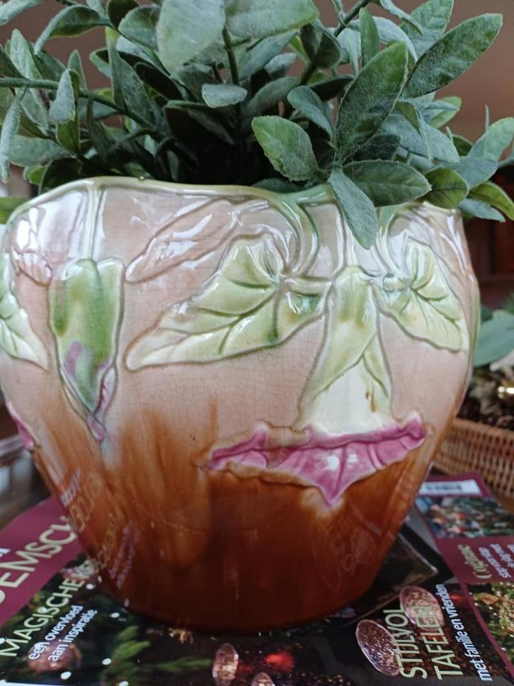 Franse brocante barbotine vaas Cache-pot, Antiek en Kunst, Curiosa en Brocante, Ophalen of Verzenden