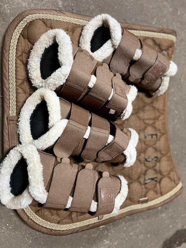 Eskadron cognac set full dr met flextrainers, Dieren en Toebehoren, Paarden en Pony's | Dekens en Dekjes, Gebruikt, Dekje, Ophalen of Verzenden