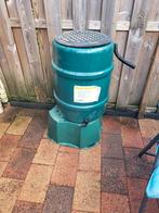 Gebruikte regenton + onderstuk, Ophalen, Kunststof, Met kraantje, 75 tot 150 liter