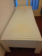 1 persoons bed met kwaliteits matras en lattenbodem, Ophalen, 90 cm, Eenpersoons, Wit