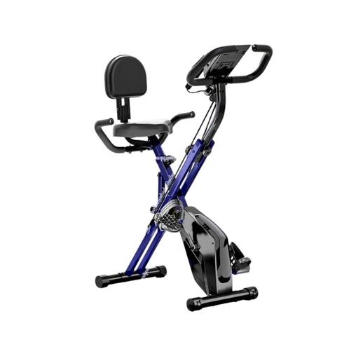 Hometrainer met 8 Weerstandsniveaus en Hartslagsensoren, Sport en Fitness, Fitnessapparatuur, Nieuw, Hometrainer, Armen, Benen