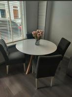 Ronde eettafel met 4 stoelen van Wood, Ophalen, Gebruikt