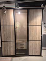 Raffito Maat Werkkast - Schuifdeuren, Ophalen, 200 cm of meer, Zo goed als nieuw, 200 cm of meer