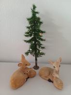 Oude kerst kerstboompje tafereeltje boompje en hertjes, Diversen, Kerst, Ophalen of Verzenden, Zo goed als nieuw