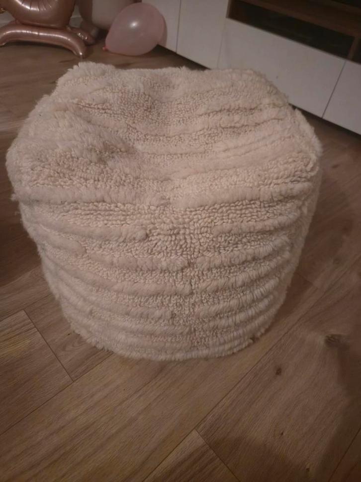 Poef van Nous living, Huis en Inrichting, Banken | Voetenbanken en Poefen, Minder dan 50 cm, Minder dan 50 cm, Vierkant, Ophalen