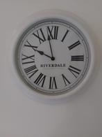 Riverdale klok, wandklok 45 cm, Ophalen of Verzenden, Zo goed als nieuw, Wandklok