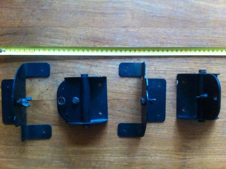 2 Vogel's BEK 100 wendbare ophangsteunen luidsprekers, Audio, Tv en Foto, Luidsprekers, Gebruikt, Overige typen, 120 watt of meer