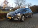 FORD Focus 1.0 EcoBoost 125pk Titanium Business, Auto's, Ford, Te koop, Zilver of Grijs, Benzine, Gebruikt