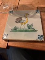 Oude tegel met vogelmotief, Ophalen of Verzenden