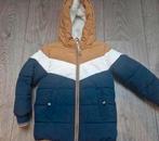 Winterjas jongen maat 98 c&a blauw wit geel, Kinderen en Baby's, Kinderkleding | Maat 98, Ophalen of Verzenden, Zo goed als nieuw