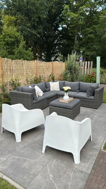 Loungeset 5 personen beschikbaar voor biedingen