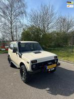 Lada Niva 1.7i offroad, Euro 2, Stof, Zwart, 400 kg
