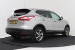Nissan Qashqai 1.2 Connect Edition | NAP | Trekhaak | NAV |, Voorwielaandrijving, Euro 5, Stof, Gebruikt