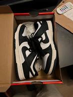 Nike Dunk Low Panda - Maat 40.5, Kleding | Heren, Ophalen of Verzenden, Gedragen, Zwart, Sneakers of Gympen