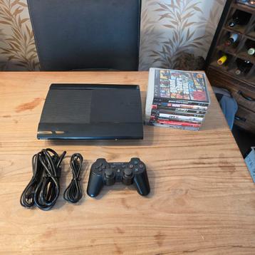Sony Playstation 3 Super Slim met 8 games en 1 controller beschikbaar voor biedingen