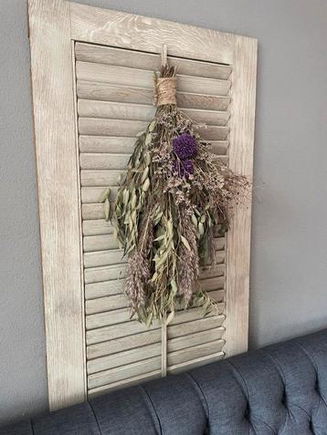 Ingedroogde toef, paars, groot. beschikbaar voor biedingen