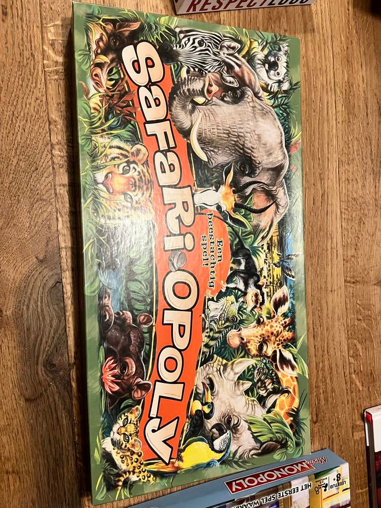 Monopoly spel Safariopoly, Hobby en Vrije tijd, Gezelschapsspellen | Bordspellen, Drie of vier spelers, Ophalen of Verzenden, Zo goed als nieuw