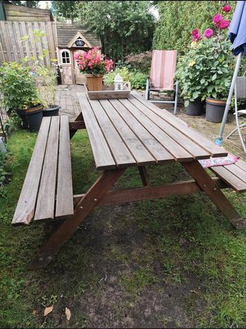 Picknicktafel met wieltjes!  beschikbaar voor biedingen